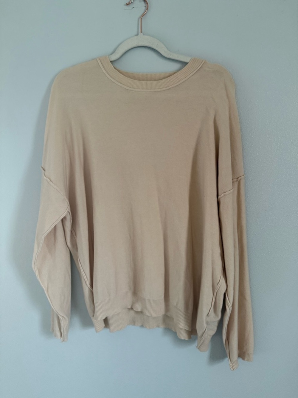 Wishlist Bamboo Super Soft Oversized Beige Crewneck Pullover Size S/M